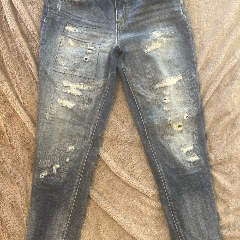 Maurices Women's Distressed Skinny Jeans — Washed Blue